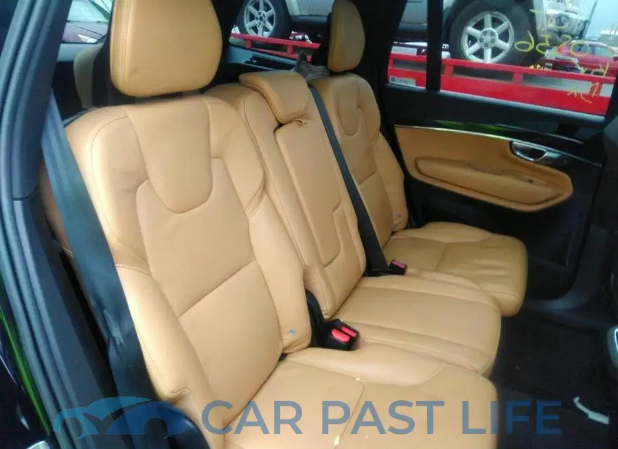 YV4A22PK5J1190856# 8
