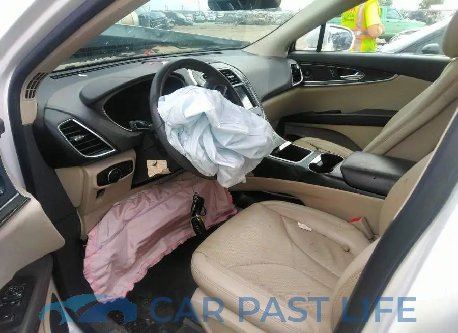 2LMPJ6L97KBL24329# 5