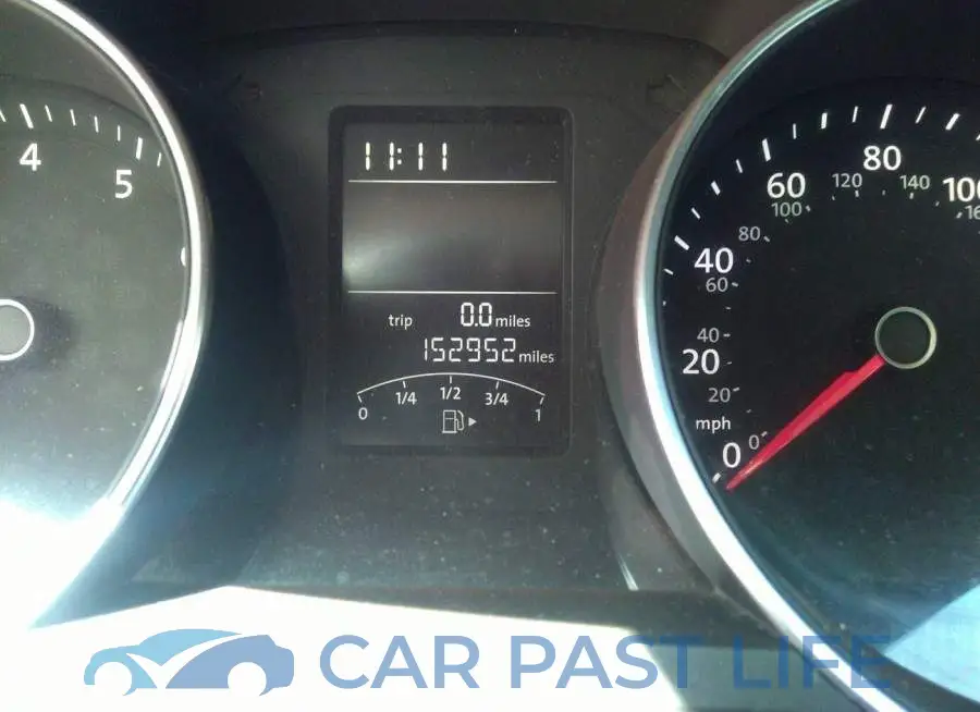 3VW2B7AJXHM235756# 7
