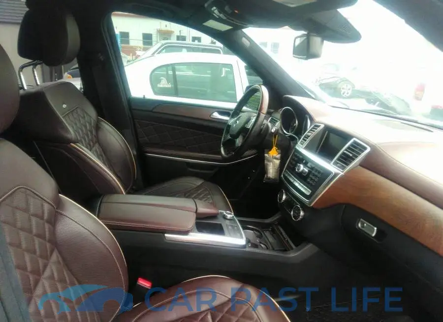 4JGDF7DE9GA640187# 5