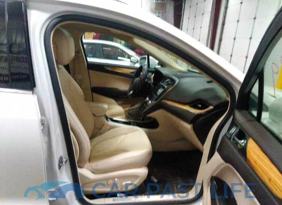 5LMTJ2DH9GUJ27217# 5