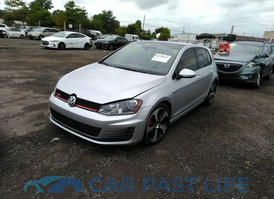 3VW5T7AU4FM059384# 2