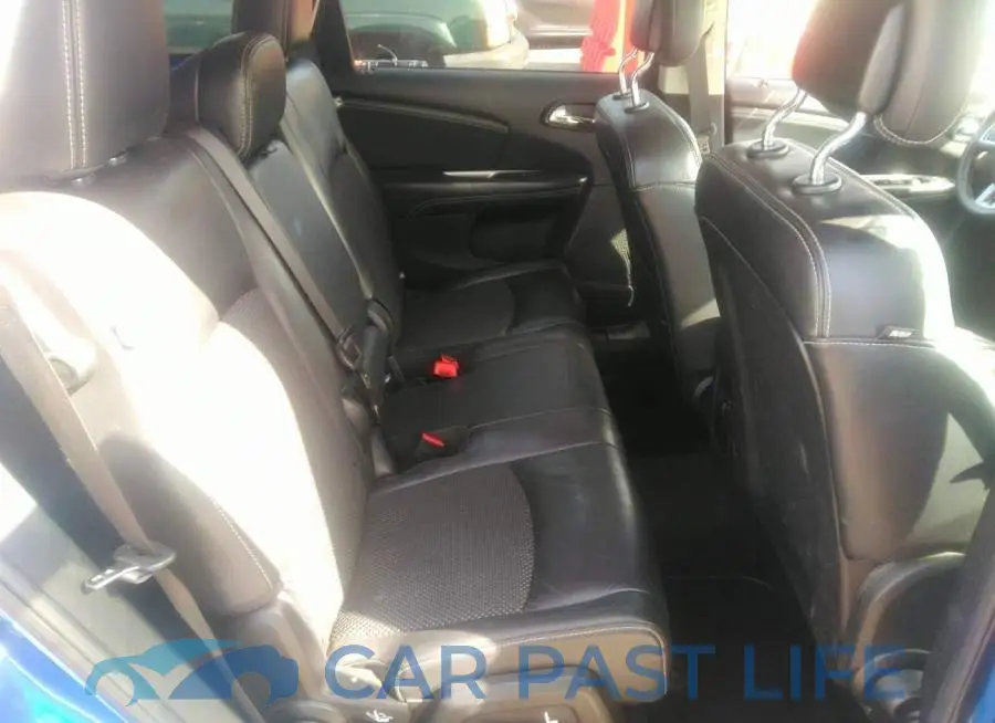 3C4PDCGB3FT698255# 8