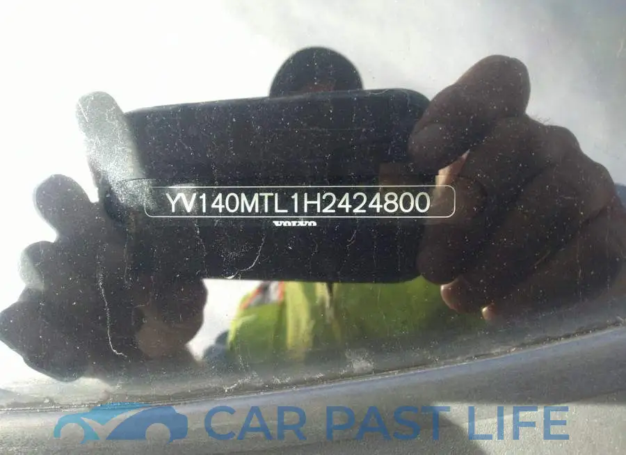 YV140MTL1H2424800# 9