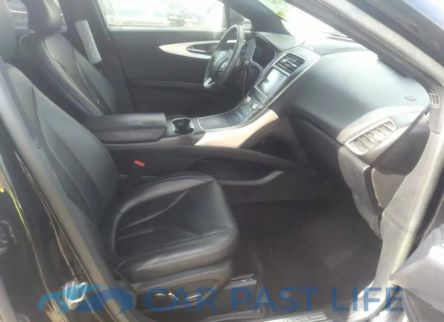 2LMTJ6JR1GBL22858# 5