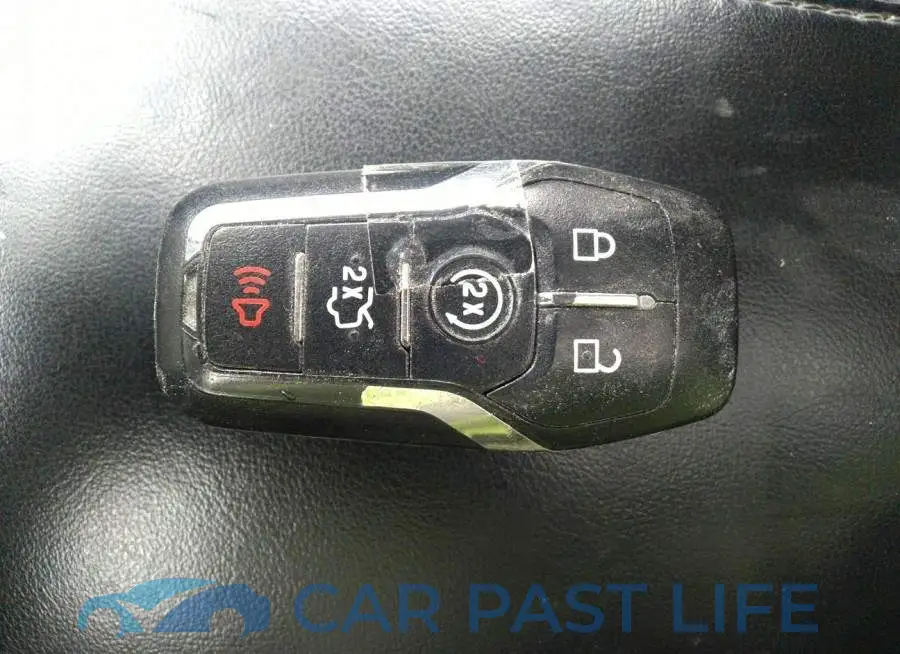 5LMCJ3D97GUJ18739# 11