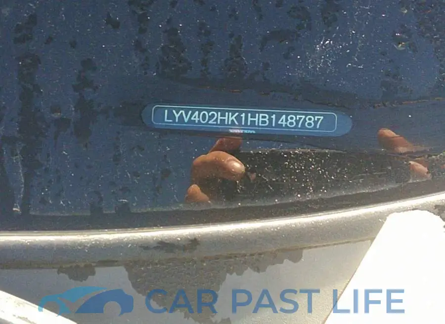 LYV402HK1HB148787# 9