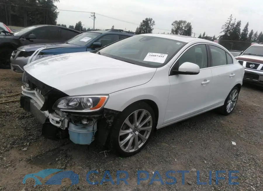 LYV402HK9HB135186# 2