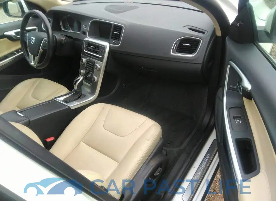 LYV402HK9HB135186# 5