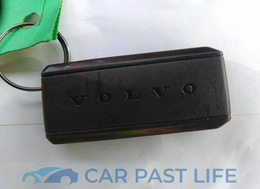 YV4162UK9M2450571# 11