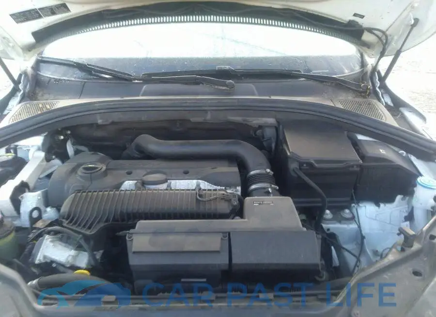 YV4612RM9G2845496# 10