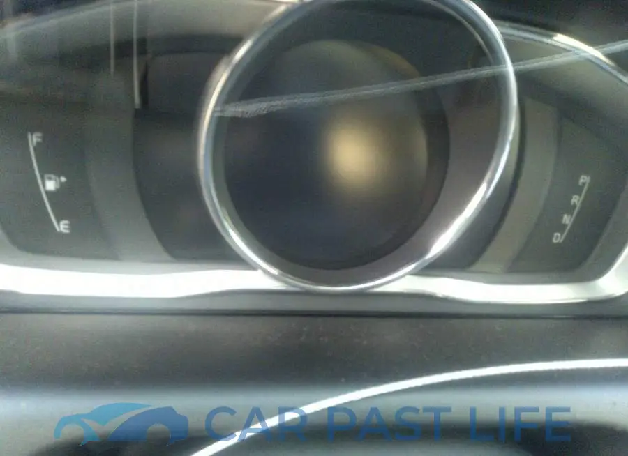 YV4612RM9G2845496# 7
