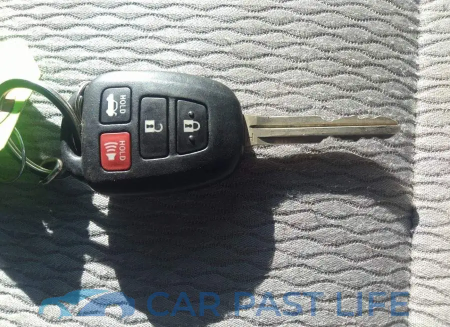 2T1BURHE0FC366850# 11