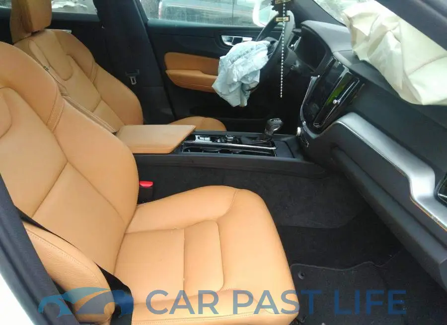 YV4102RK3L1583275# 5