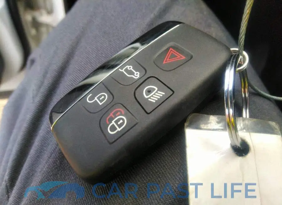 SALAG2V65GA778624# 11