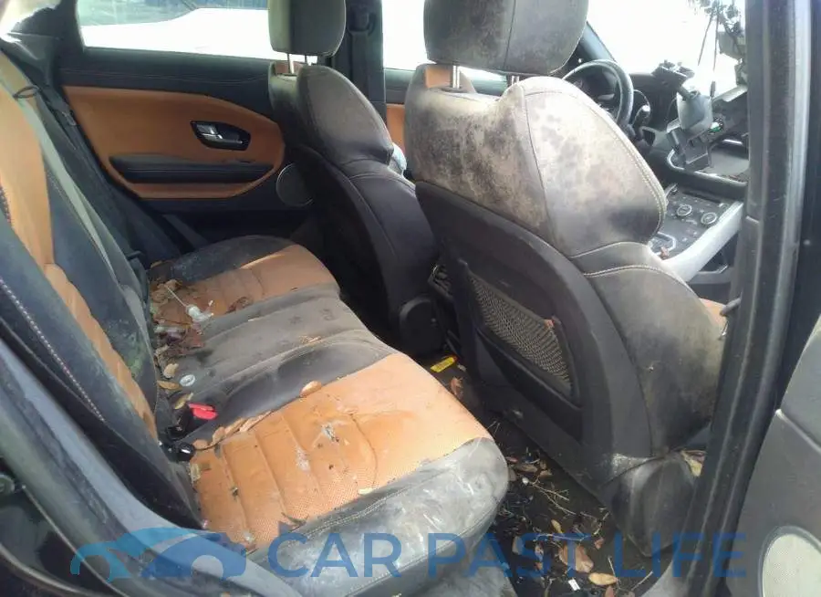 SALVD2BG5GH085762# 8