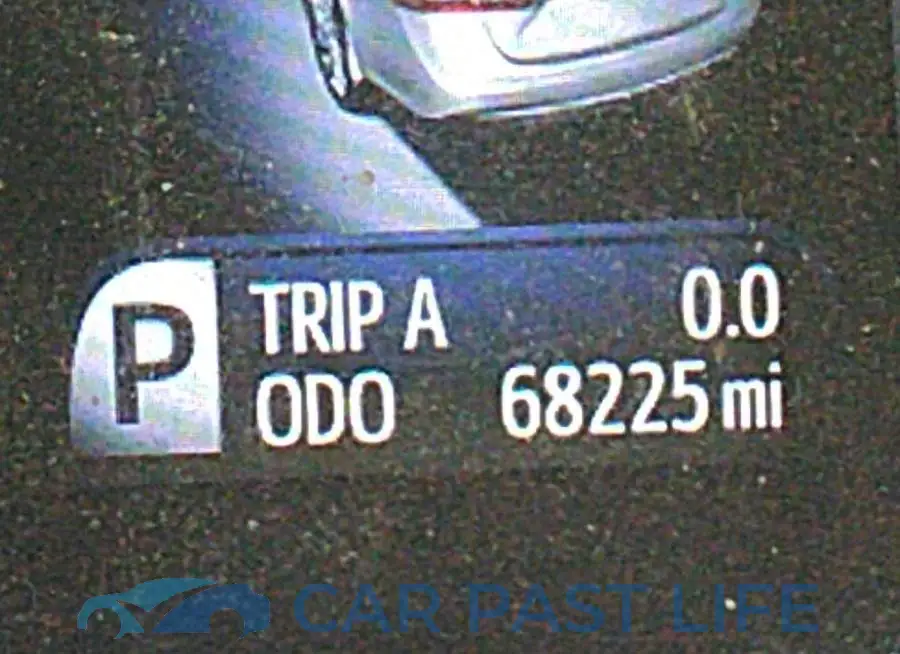 4T1BD1EB4FU035828# 7