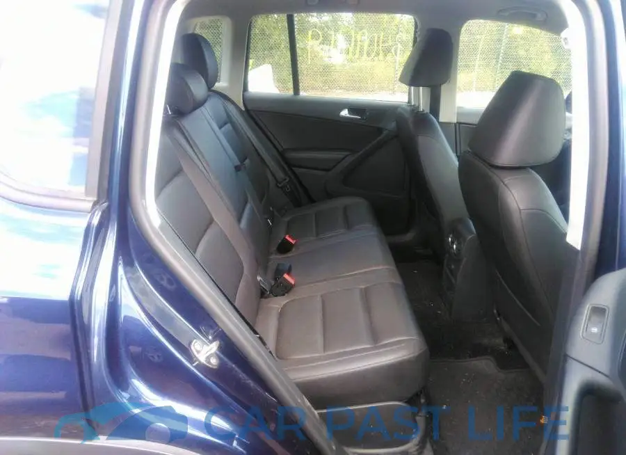 WVGAV7AX2GW524165# 8
