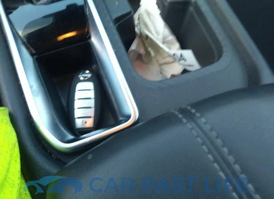 3N1AB8CV2LY309213# 11