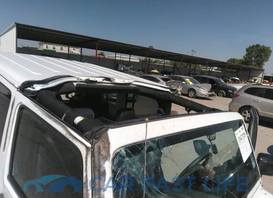 1C4BJWEG3FL766388# 6