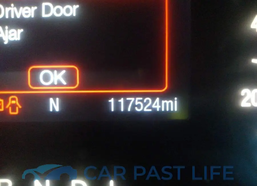 3FA6P0H75JR142732# 7
