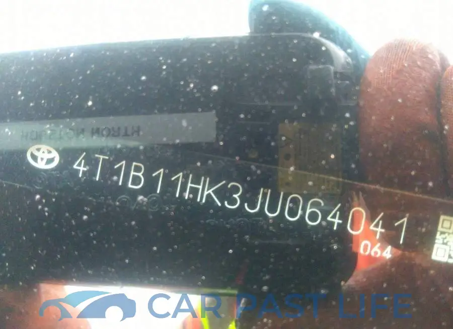 4T1B11HK3JU064041# 9