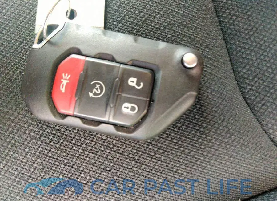 1C4HJXEN9NW123572# 11