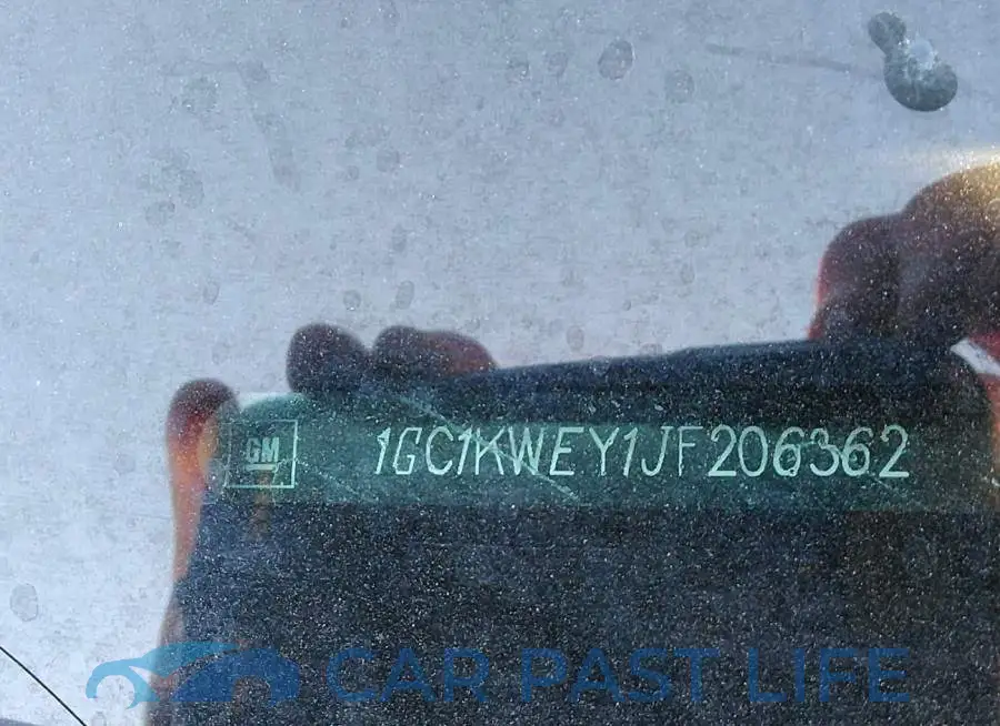 1GC1KWEY1JF206362# 9