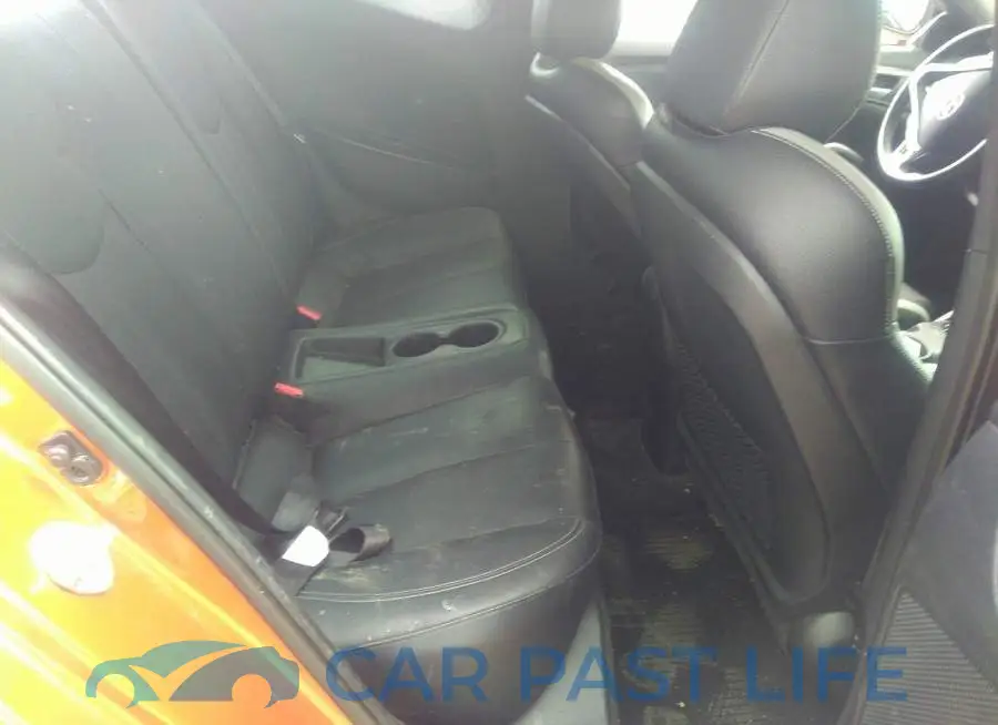 KMHTC6AE8GU248707# 8