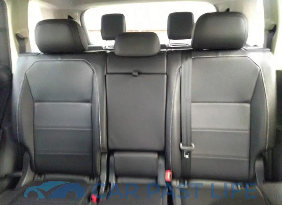 3VV3B7AX7MM045310# 8