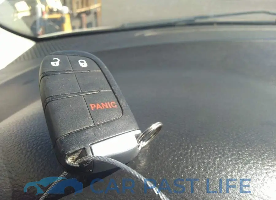 3C4PDCAB4FT724998# 11