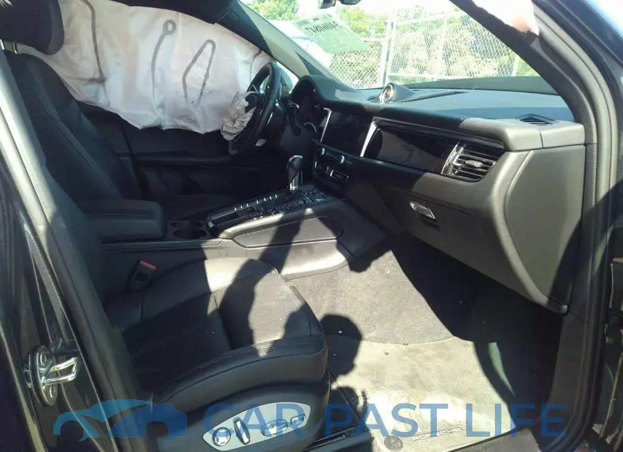 WP1AA2A57KLB00863# 5