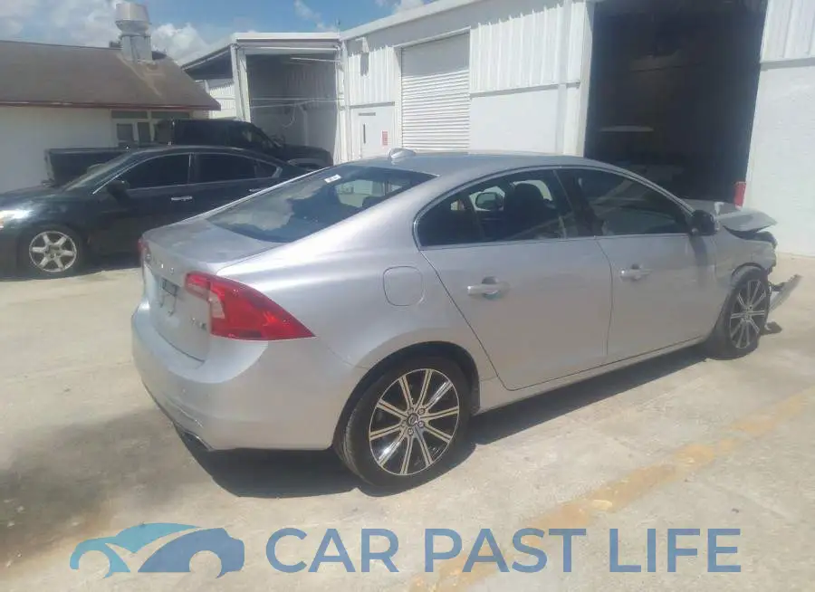 LYV402TK8HB148292# 4