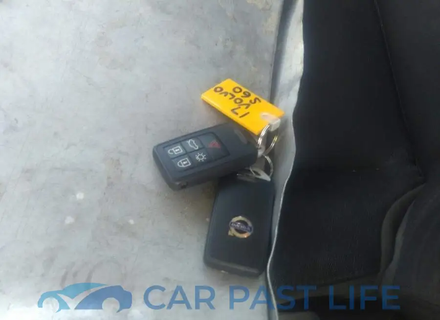 LYV402TK8HB148292# 11