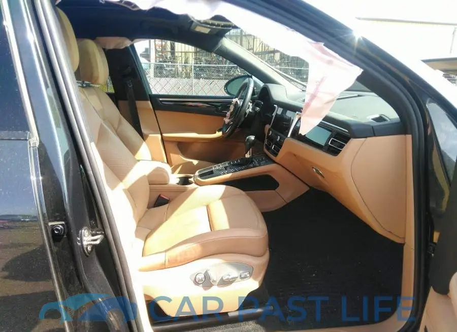 WP1AA2A53LLB11666# 5