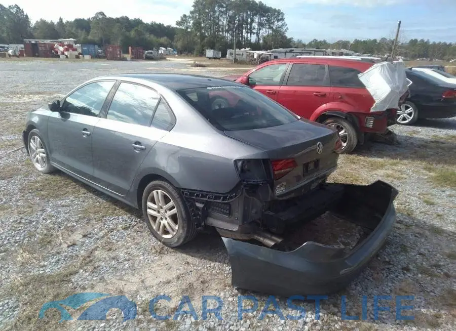 3VW2B7AJ8HM220947# 3