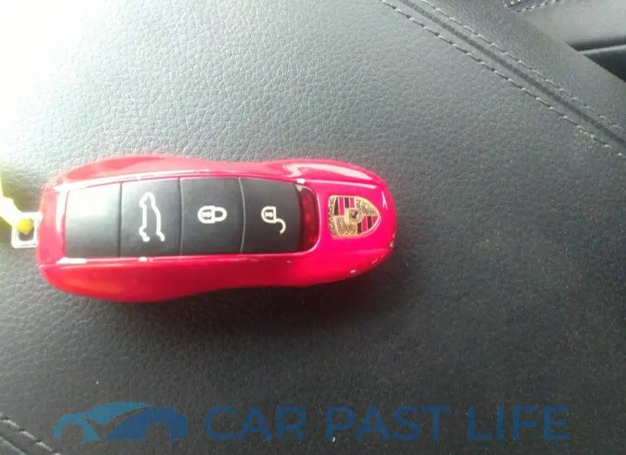 WP1AA2A26GKA09926# 11