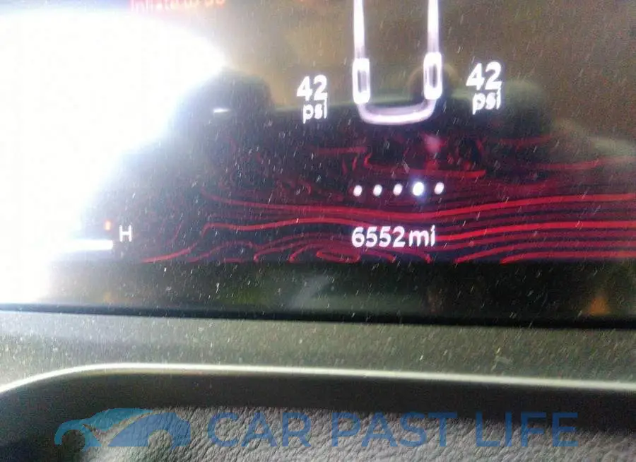 1C4RJHBG5N8533872# 7