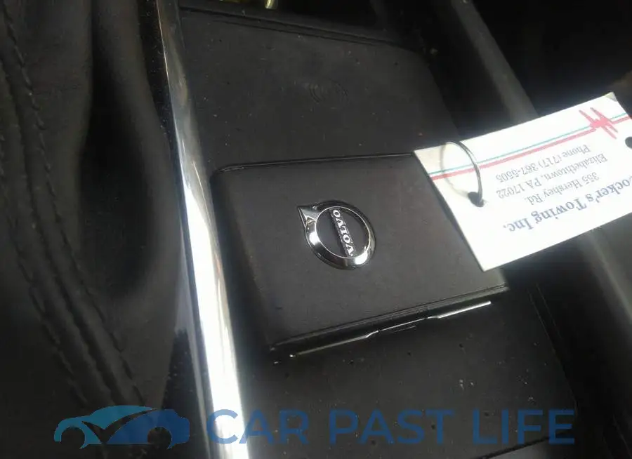 YV4A22PK3M1742357# 11