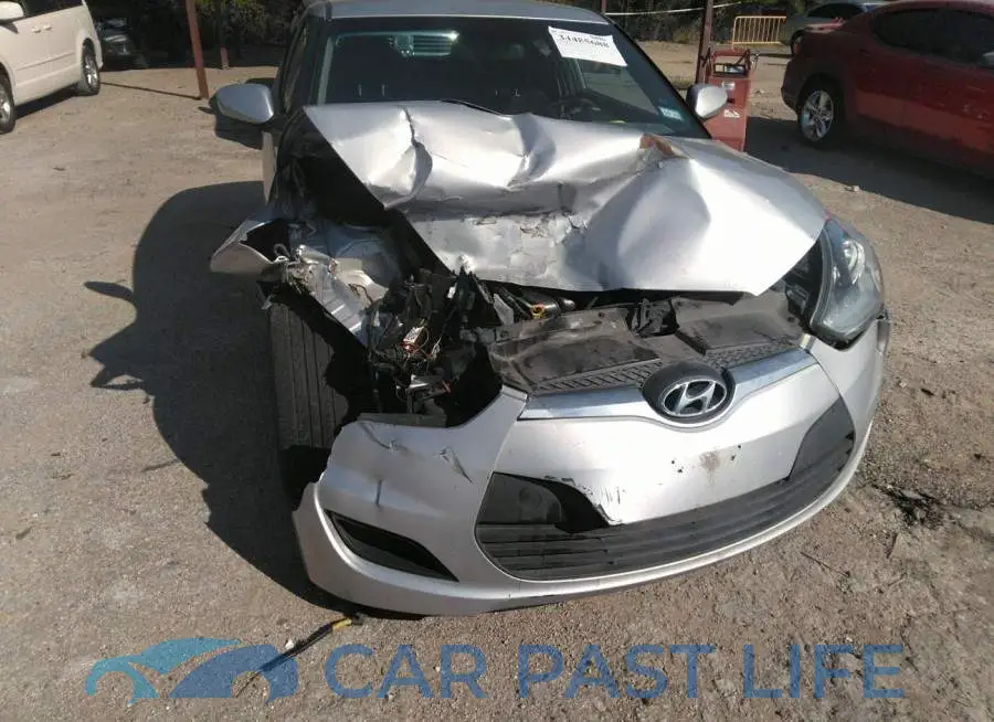 KMHTC6AD1FU225632# 6