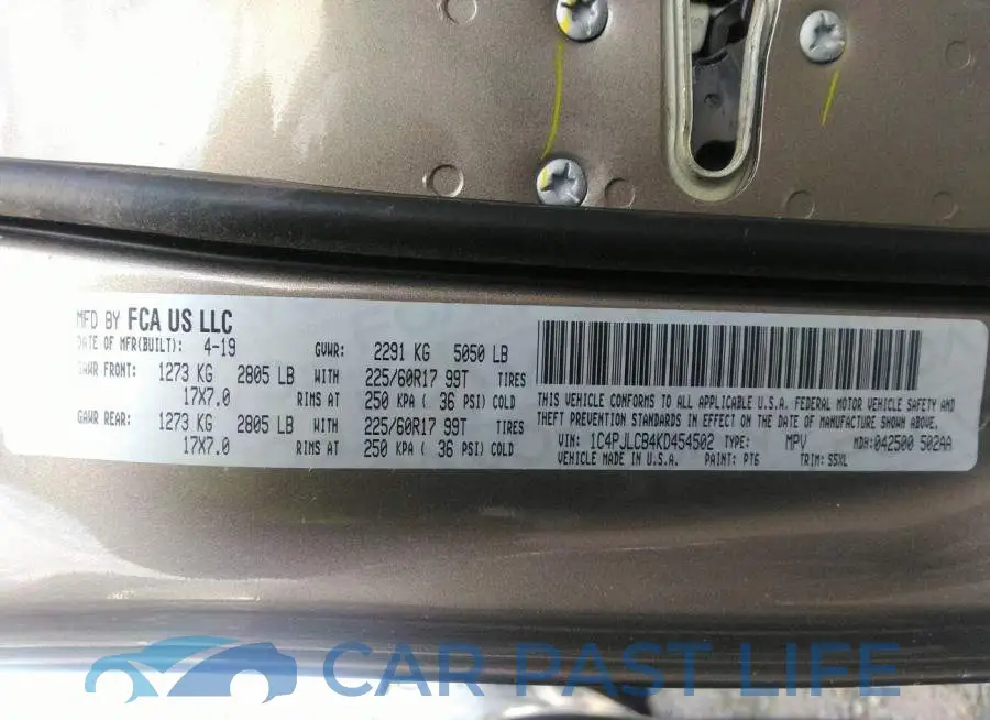 1C4PJLCB4KD454502# 9
