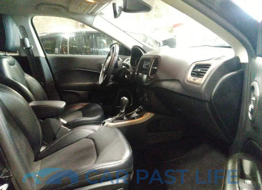 3C4NJDBB9JT112146# 5