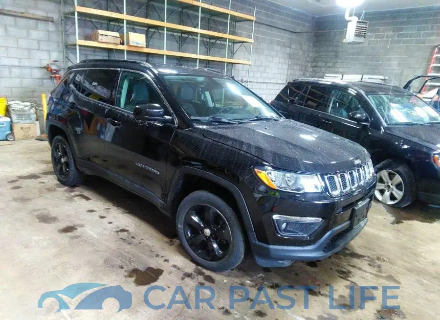 3C4NJDBB9JT112146# 1