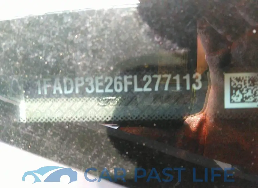 1FADP3E26FL277113# 9