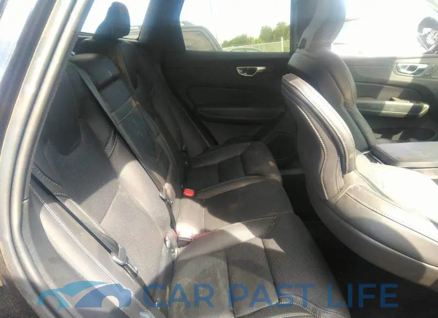 YV4102RL8M1727350# 8