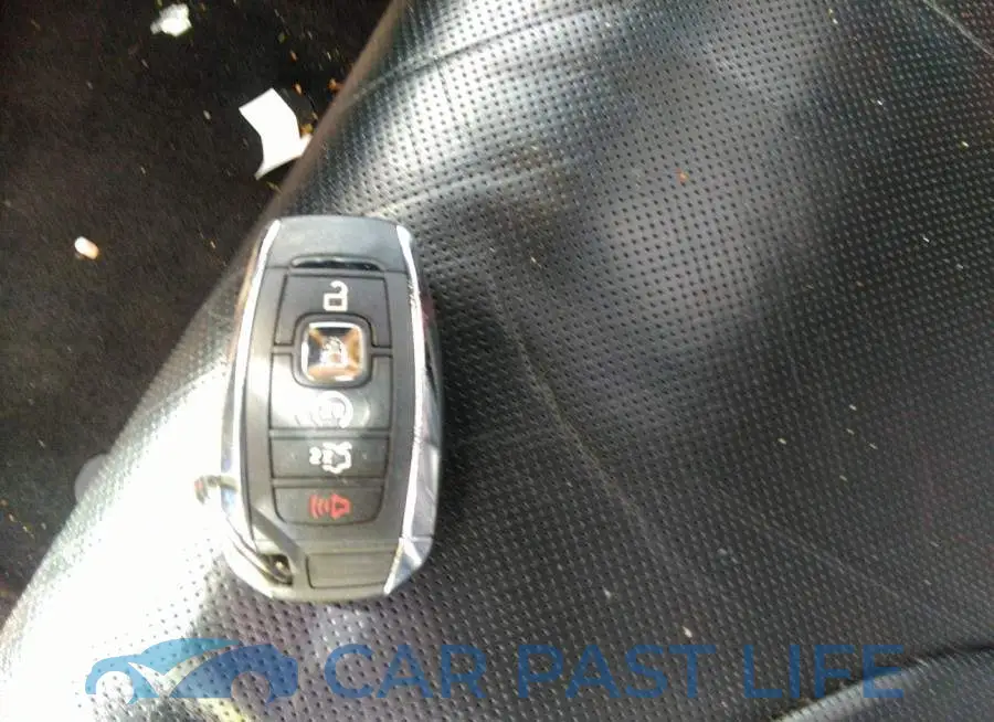 2LMPJ8LR1JBL40133# 11
