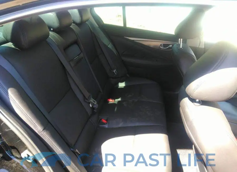 JN1EV7AP5GM305348# 8