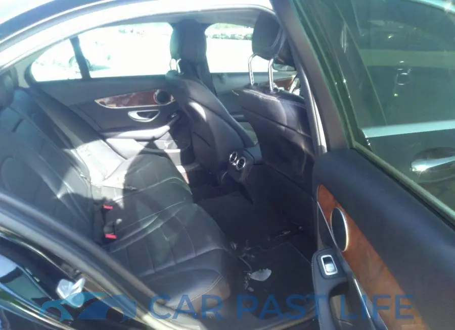 WDDWF4JB5GR173377# 8