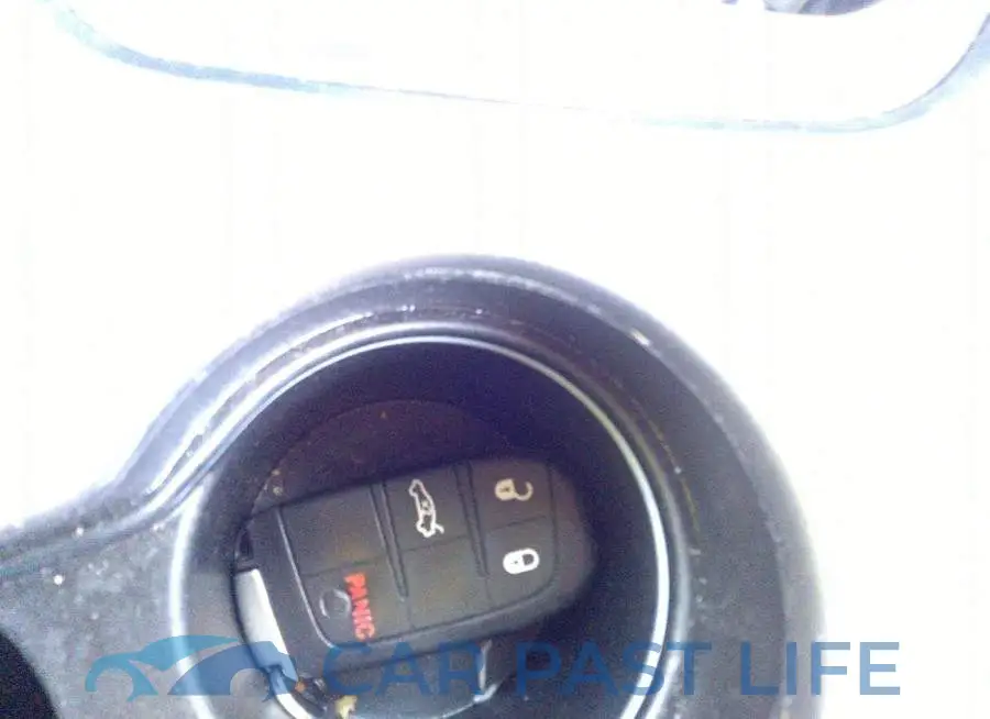 2C3CDZAG5JH334298# 11