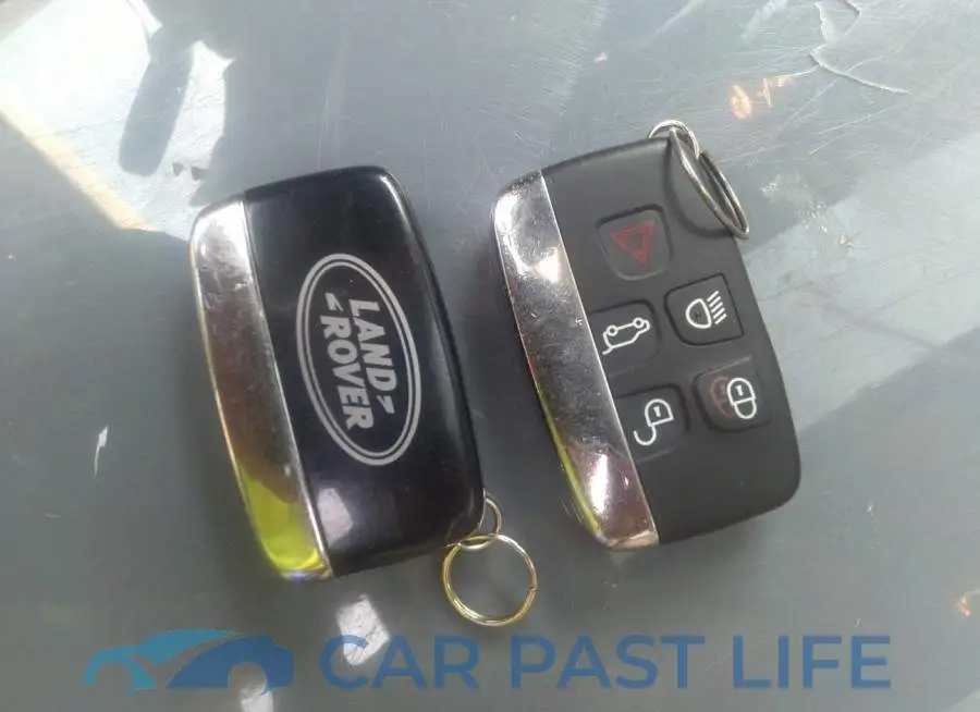 SALAK2V67GA829829# 11